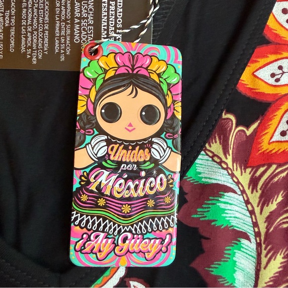 Ay Guey! Mexican Clothing Brand Women’s M/L Floral Hummingbird Black Top - Picture 4 of 7